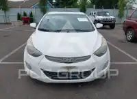 2011 Hyundai Elantra photo