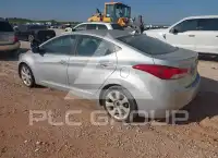 2011 Hyundai Elantra photo