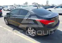 2011 Hyundai Elantra photo