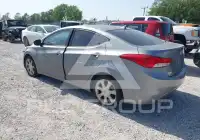 2011 Hyundai Elantra photo