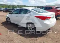 2011 Hyundai Elantra photo