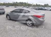 2011 Hyundai Elantra photo