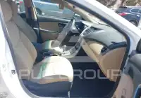 2011 Hyundai Elantra фото