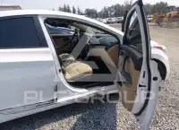 2011 Hyundai Elantra photo