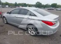 2011 Hyundai Sonata photo