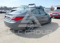 2011 Hyundai Sonata photo