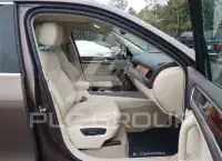 2011 Volkswagen Touareg photo