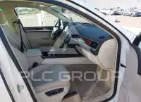 2011 Volkswagen Touareg фото