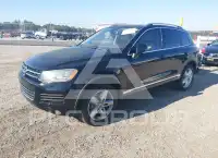 2011 Volkswagen Touareg фото