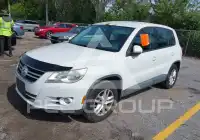 2011 Volkswagen Tiguan фото