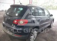 2011 Volkswagen Tiguan photo