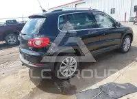 2011 Volkswagen Tiguan фото