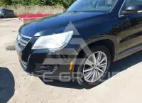 2011 Volkswagen Tiguan фото