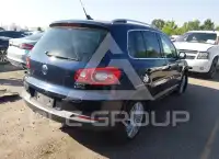 2011 Volkswagen Tiguan фото