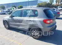2011 Volkswagen Tiguan фото