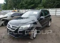 2011 Volkswagen Tiguan фото