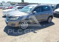 2011 Volkswagen Tiguan фото