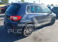 2011 Volkswagen Tiguan фото