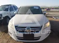 2011 Volkswagen Tiguan photo