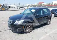 2011 Volkswagen Tiguan фото
