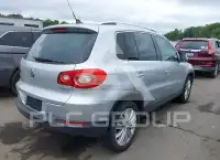2011 Volkswagen Tiguan фото
