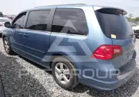2011 Volkswagen ROUTAN photo