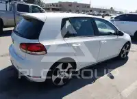 2011 Volkswagen GTI photo