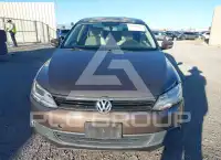 2011 Volkswagen Jetta photo
