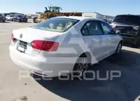 2011 Volkswagen Jetta photo