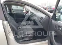 2011 Volkswagen Jetta photo