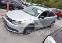 2011 Volkswagen Jetta photo