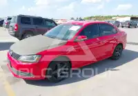 2011 Volkswagen Jetta photo