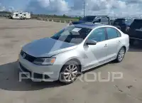 2011 Volkswagen Jetta photo