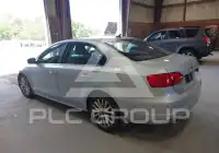 2011 Volkswagen Jetta photo