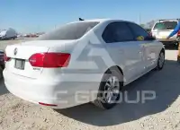 2011 Volkswagen Jetta photo