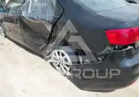 2011 Volkswagen Jetta photo