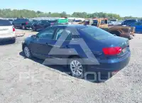 2011 Volkswagen Jetta photo