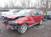 2012 Mitsubishi OUTLANDER photo