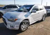 2012 Mitsubishi OUTLANDER фото