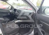 2012 Mitsubishi OUTLANDER фото