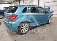2012 Mitsubishi OUTLANDER фото