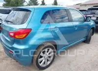 2012 Mitsubishi OUTLANDER фото