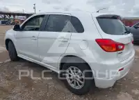 2012 Mitsubishi OUTLANDER photo