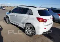 2012 Mitsubishi OUTLANDER фото
