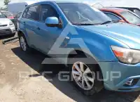 2012 Mitsubishi OUTLANDER фото