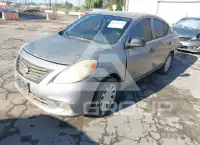 2012 Nissan VERSA фото