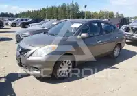 2012 Nissan VERSA photo