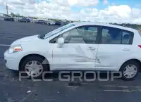 2012 Nissan VERSA photo