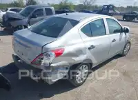 2012 Nissan VERSA photo
