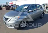 2012 Nissan VERSA photo